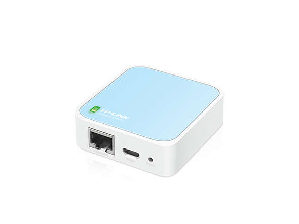 TP-Link Router inalambrico Nano N 300Mbps - 1 EP ETH - 1 EP Micro USB -Antena Interna - Color Blanco/Azul 1 pieza(s)