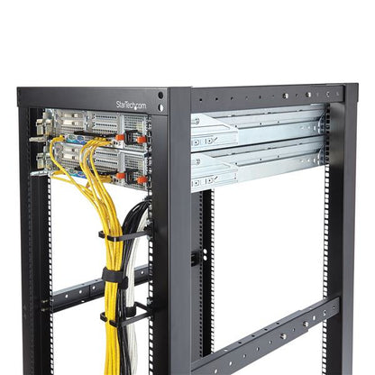 StarTech.com - Anilla Pasacables en D Vertical 1U para Gestión de Cableado en Armarios Racks - Guiacables 5 7x10cm