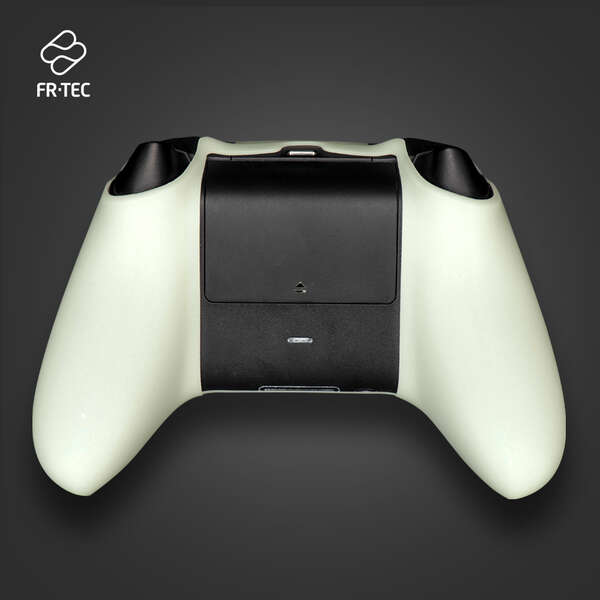 Blade - SERIES X SILICONE SKIN + GRIPS ACCS GLOW IN THE DARK