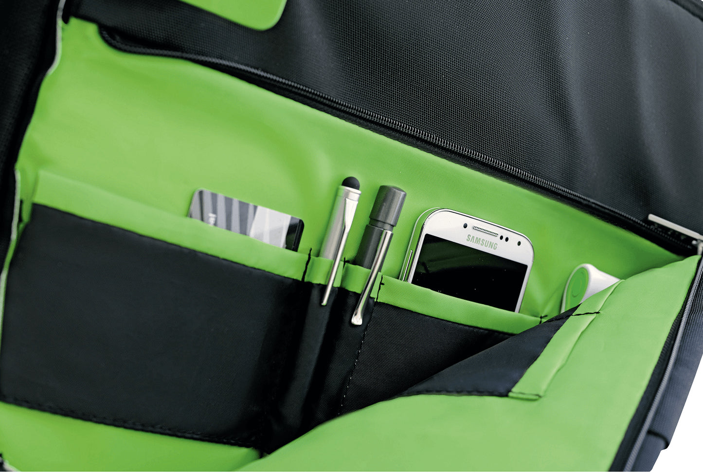 Leitz - Bolsa Smart Traveller para ordenadores portátiles de 15 6 pulgadas Complete