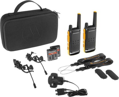 Motorola TLKR T82 Extreme Pack 2 Walkie Talkies - 16 Canales PMR446 y 121 Codigos - Alcance de hasta 10km en Campo Abierto - Autonomia hasta 18h - Color Negro/Amarillo 1 pieza(s)