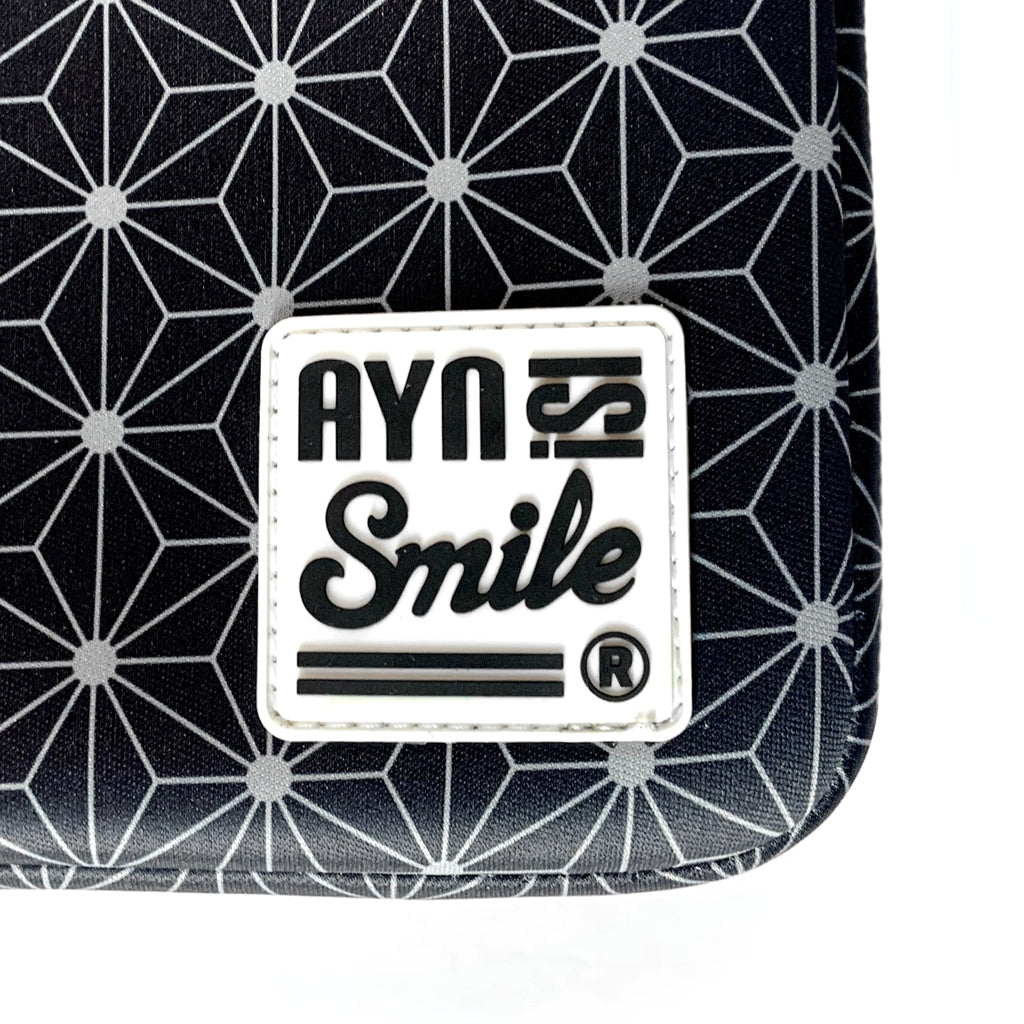 Smile - Funda Sleeve para Portátil hasta 13.3 pulgadas Neo Nipon de Neopreno color Negro